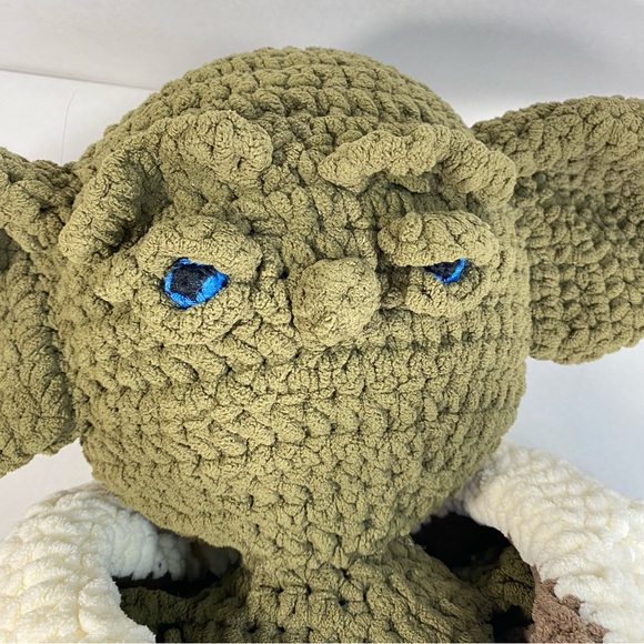 Star Wars YODA Handmade Crochet Thick Yarn Large Plush Stuff Toy; 23 Inch Tall - Picture 4 of 16